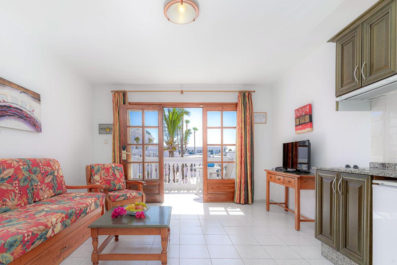Suite Hotel Montana Club Puerto del Carmen  Exterior photo