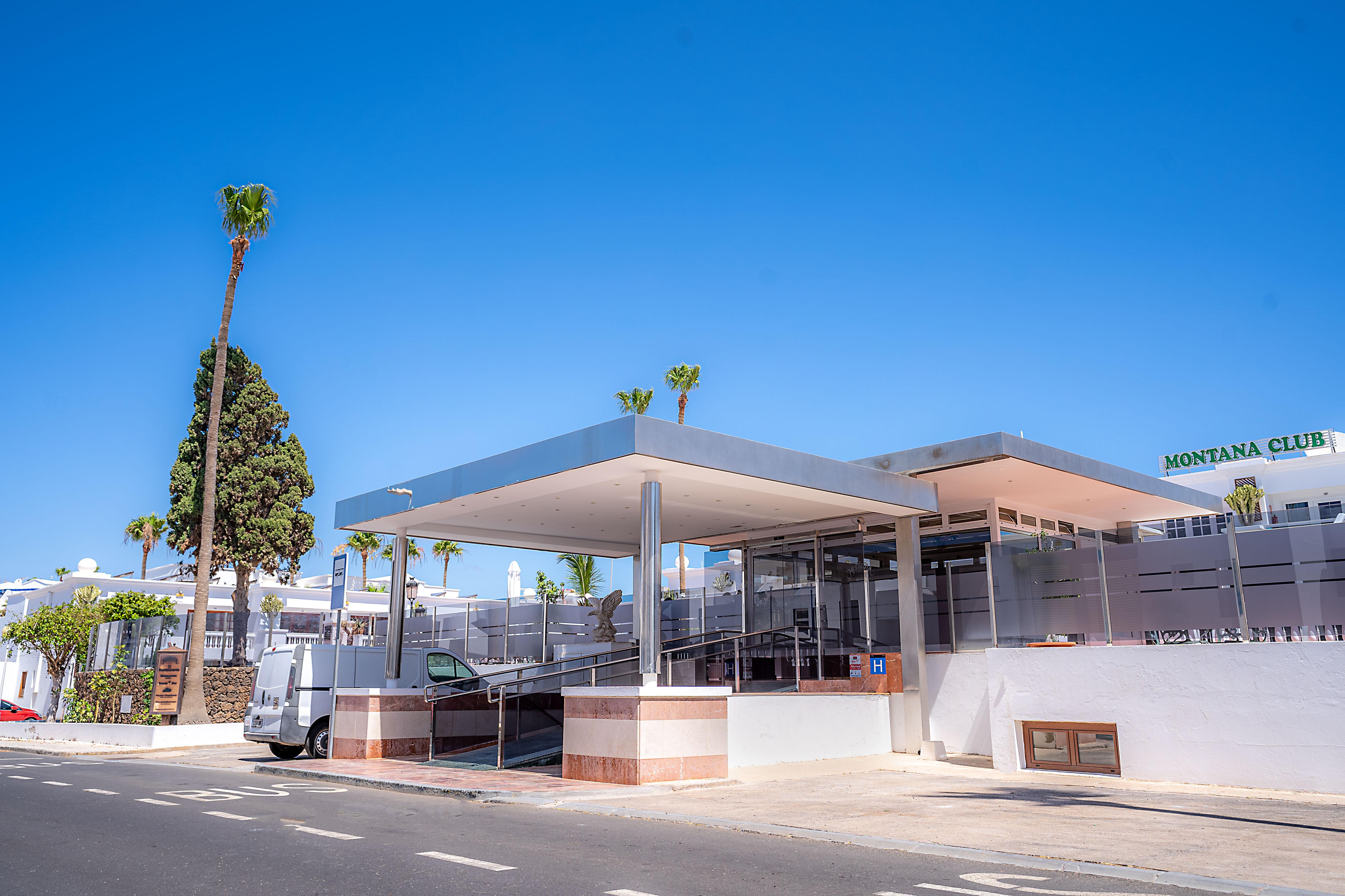 Suite Hotel Montana Club Puerto del Carmen  Exterior photo