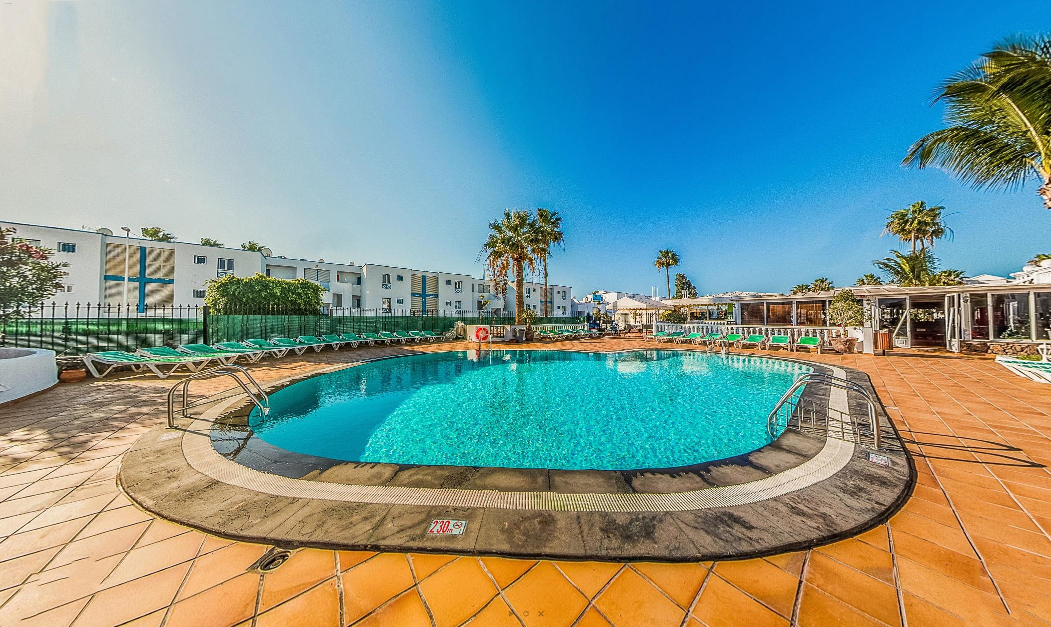 Suite Hotel Montana Club Puerto del Carmen  Exterior photo