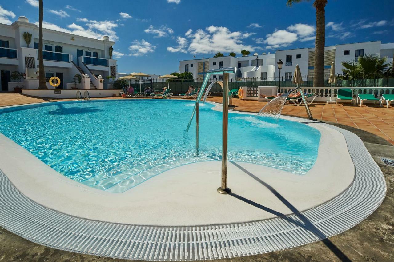 Suite Hotel Montana Club Puerto del Carmen  Exterior photo